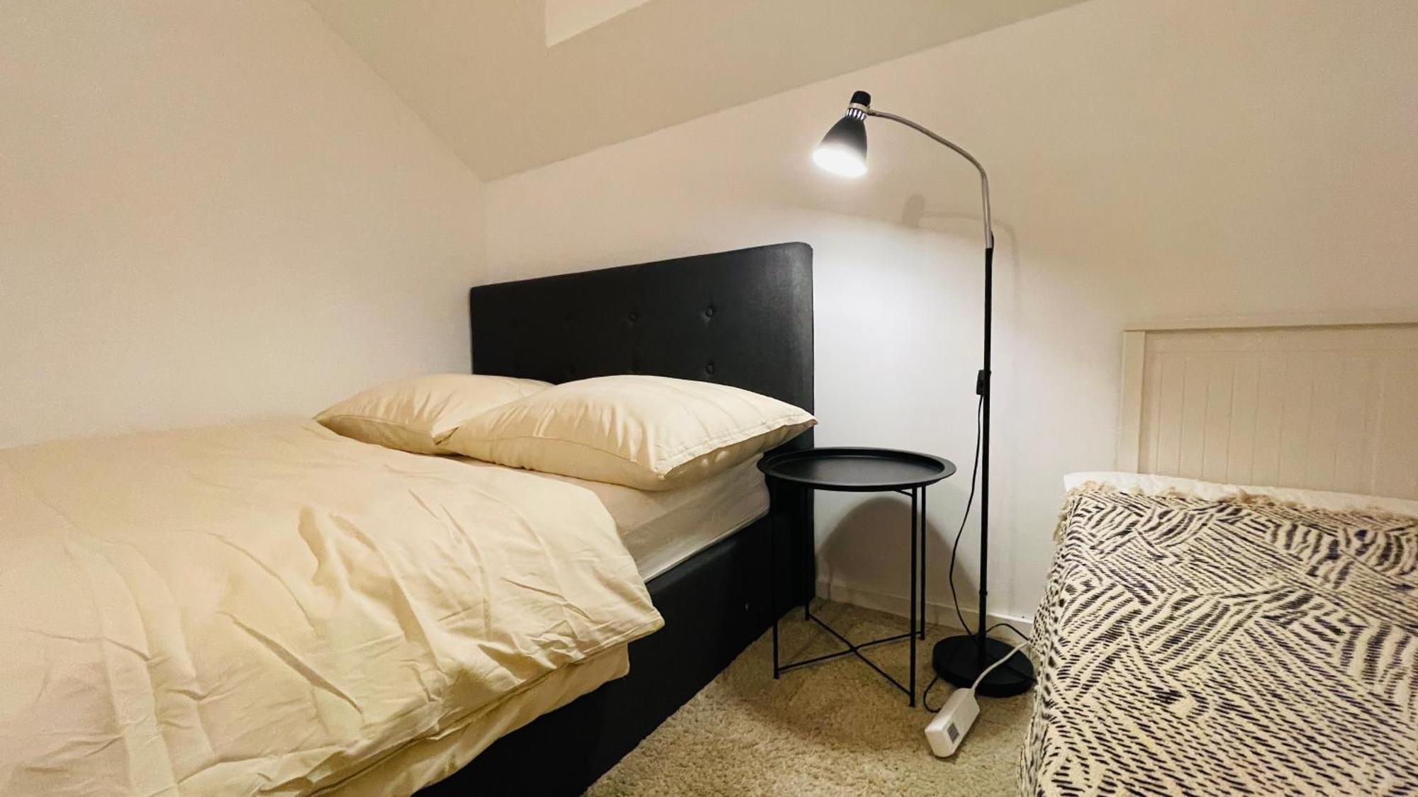 House Flow, 3 Room, Free 2 Parking Bratislava Exterior photo