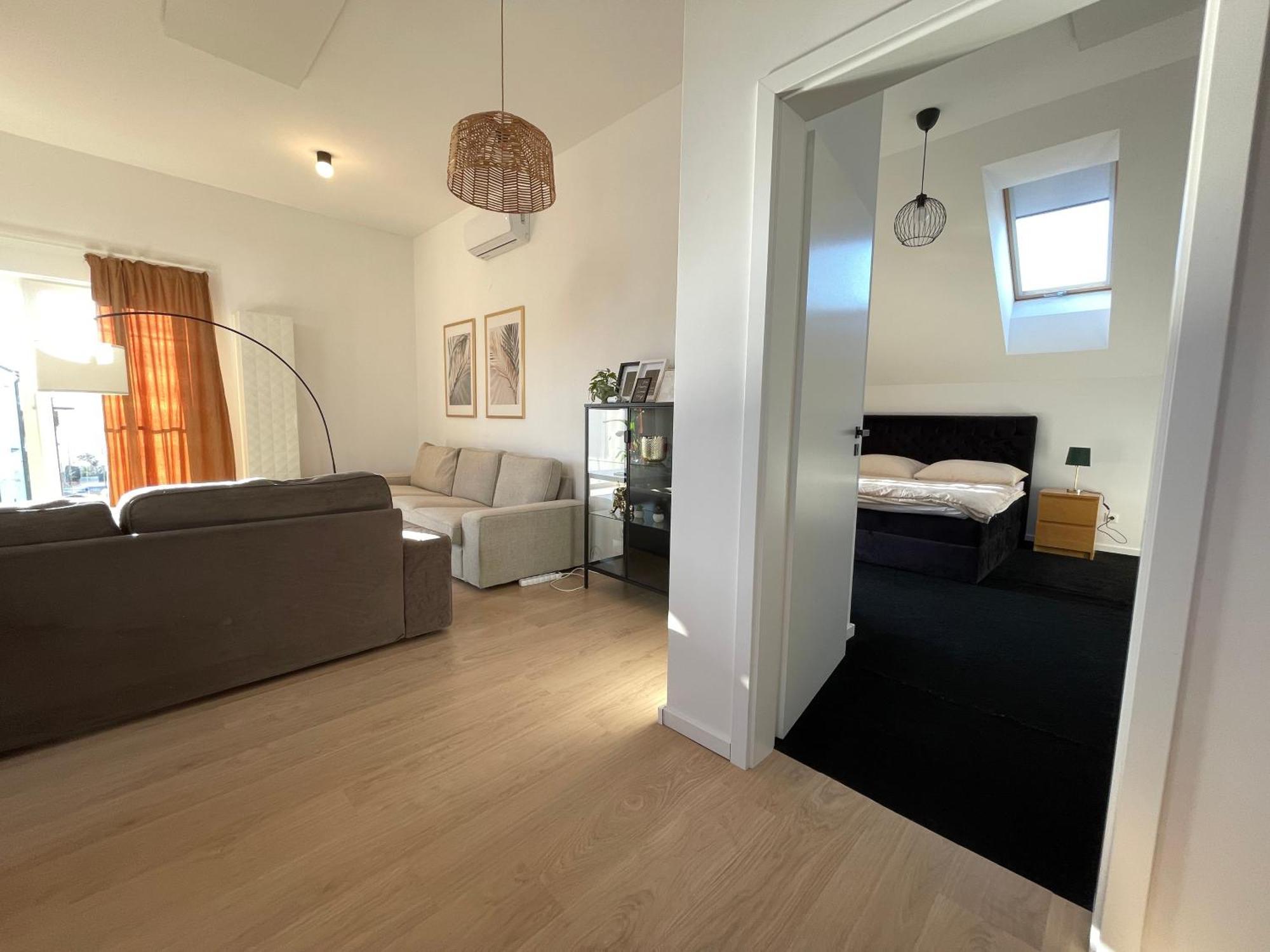 House Flow, 3 Room, Free 2 Parking Bratislava Exterior photo