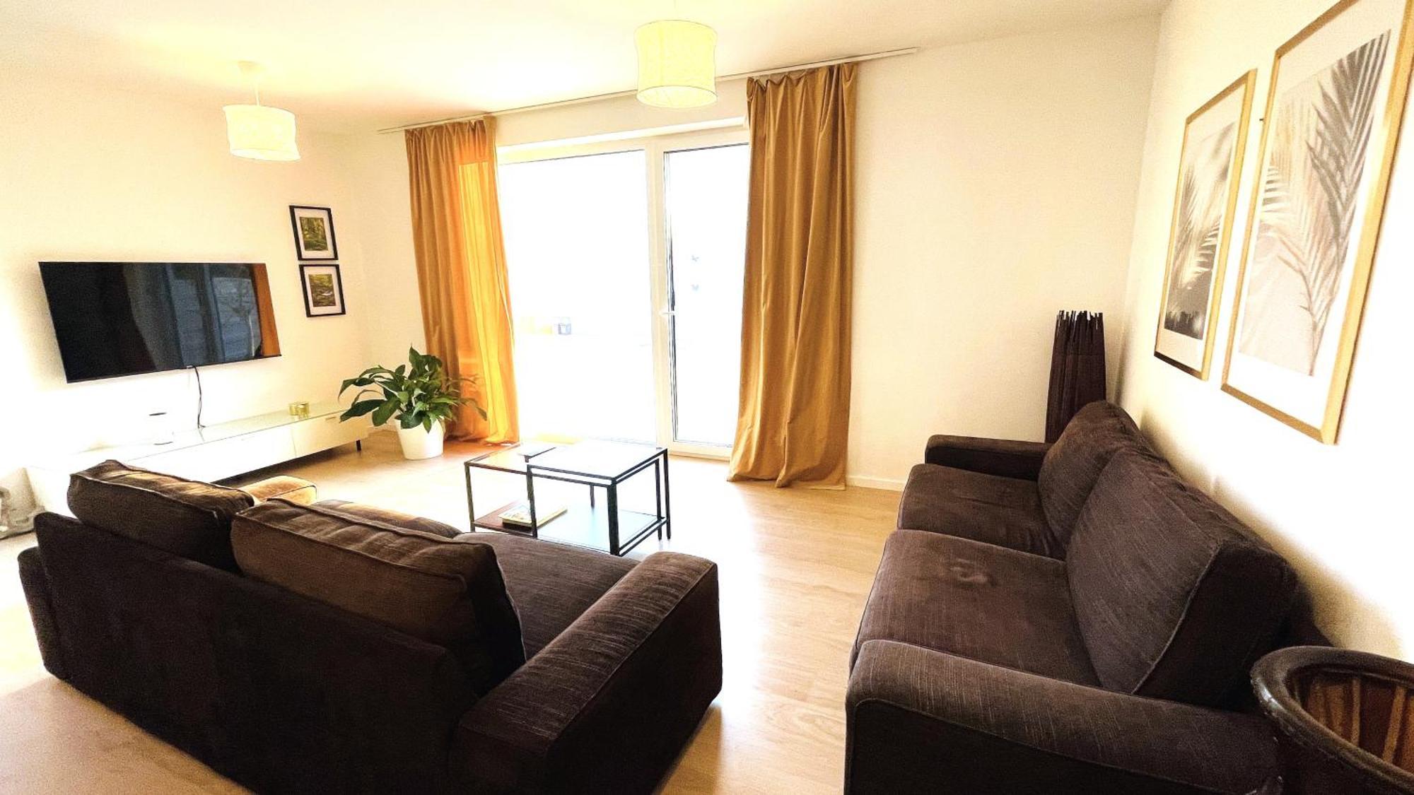 House Flow, 3 Room, Free 2 Parking Bratislava Exterior photo